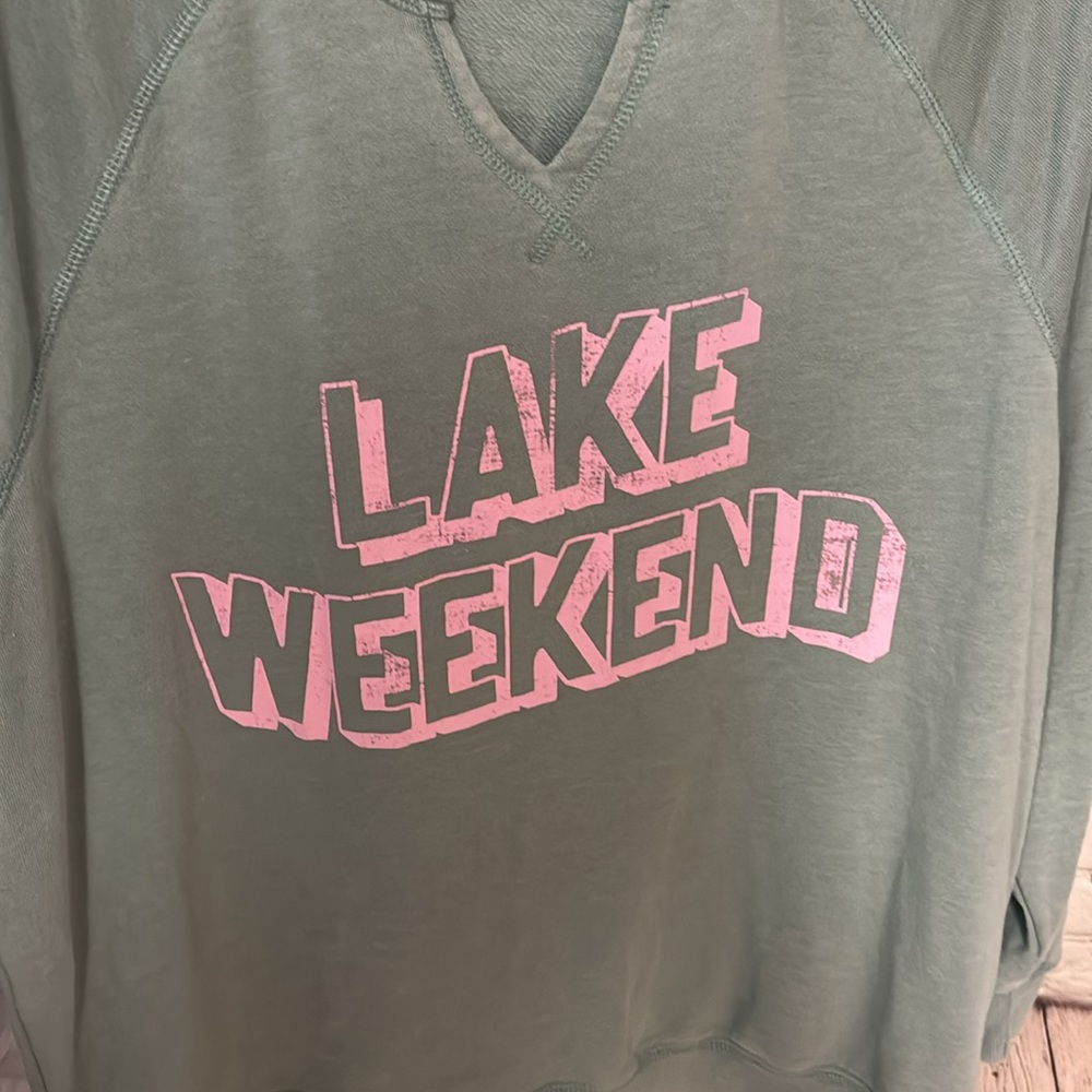 Maurices Blue and Pink "Lake Weekend" "Sunny Days Ahead" Crewneck - Picture 4 of 6
